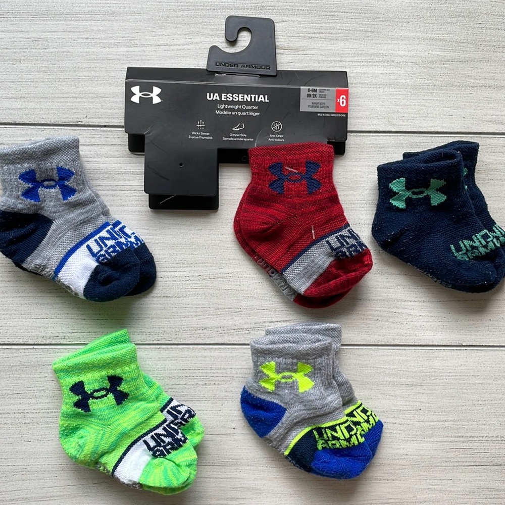 Under Armour socks